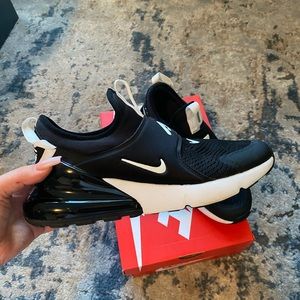 Nike Air Max 270 8.5 Women